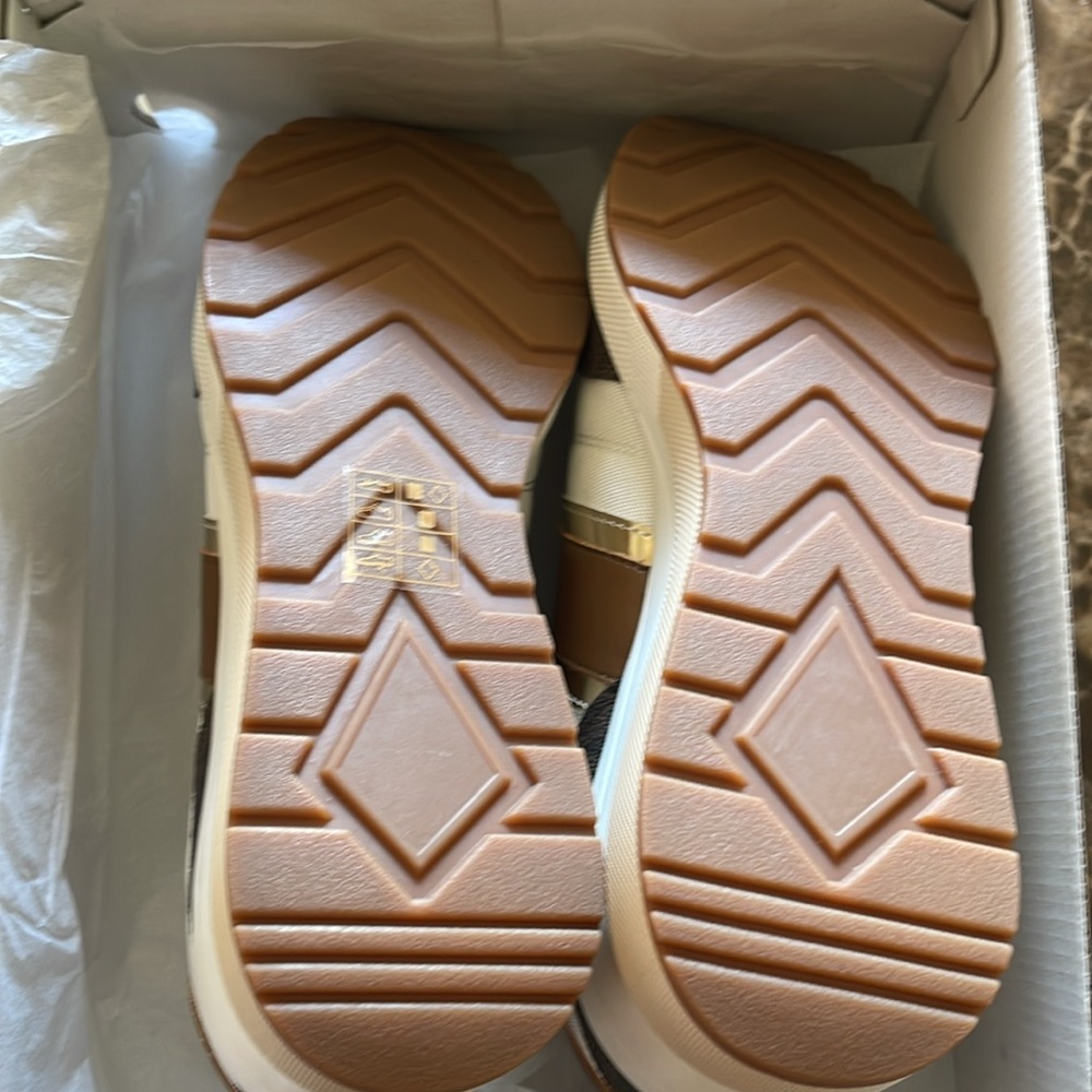 Michael Kors Women's Mabel trainer lace-up Sneakers, 2" heel;
3/4 platform - Picture 9 of 11